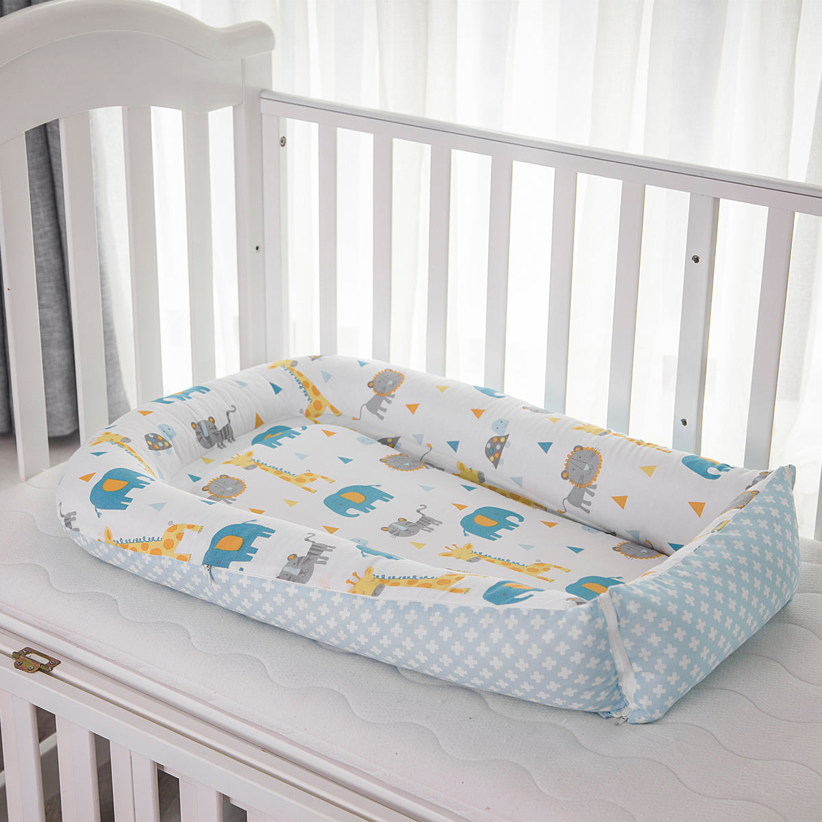 Baby Lounger for Newborns (Zoo)